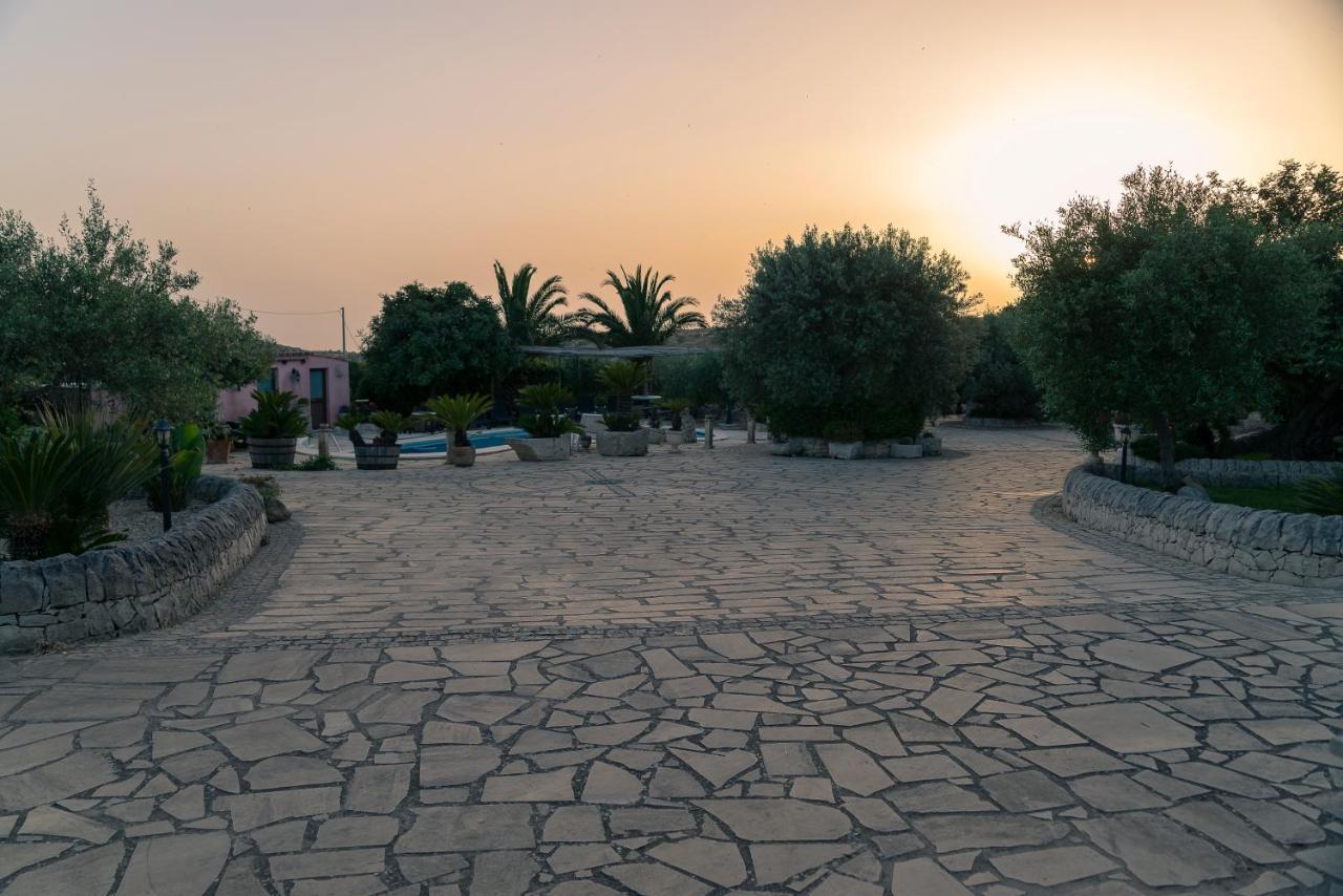 Dependance In Con Piscina
