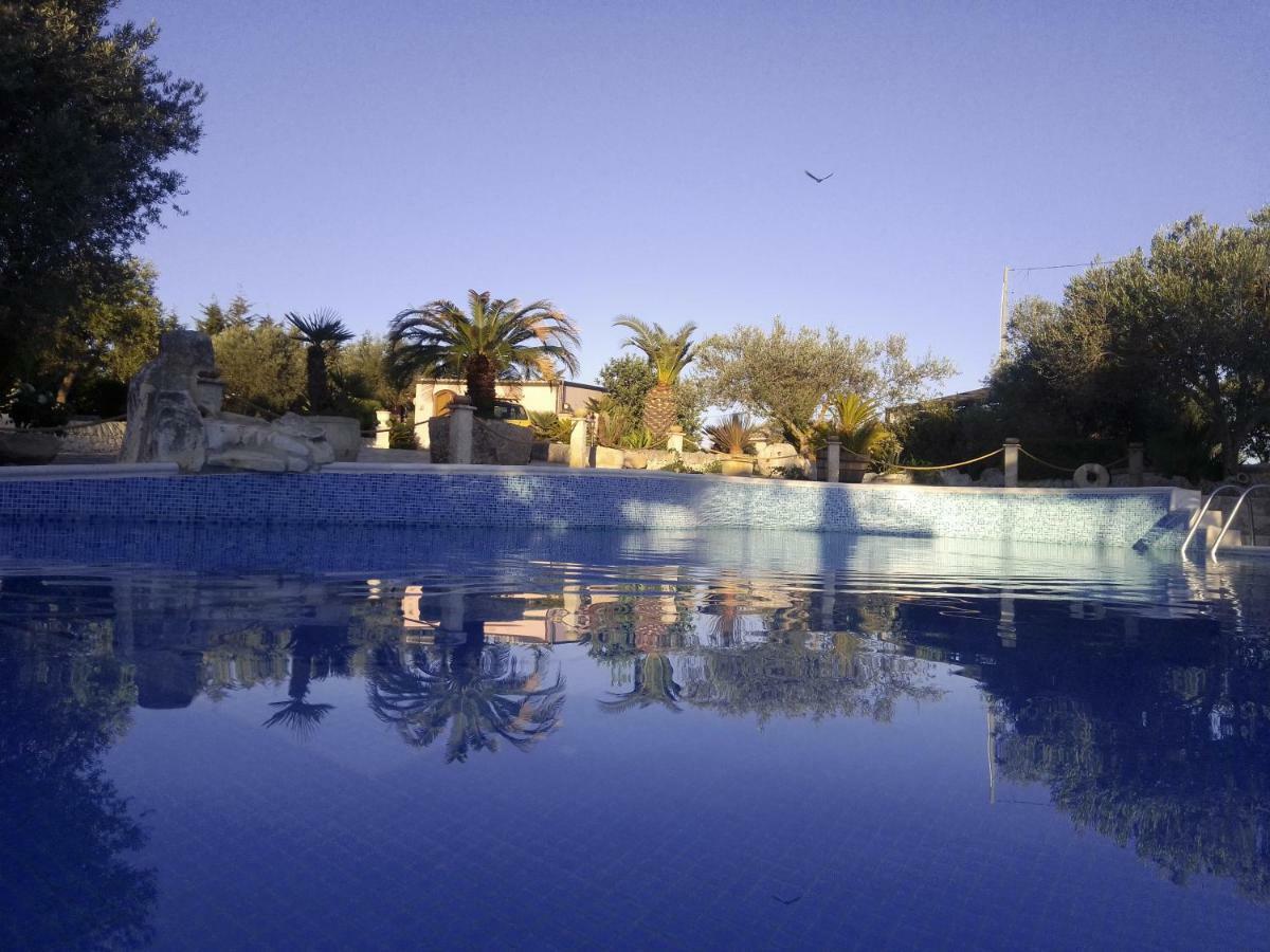 Dependance In Con Piscina